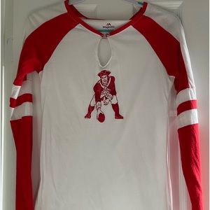 New England Patriots long sleeve shirt